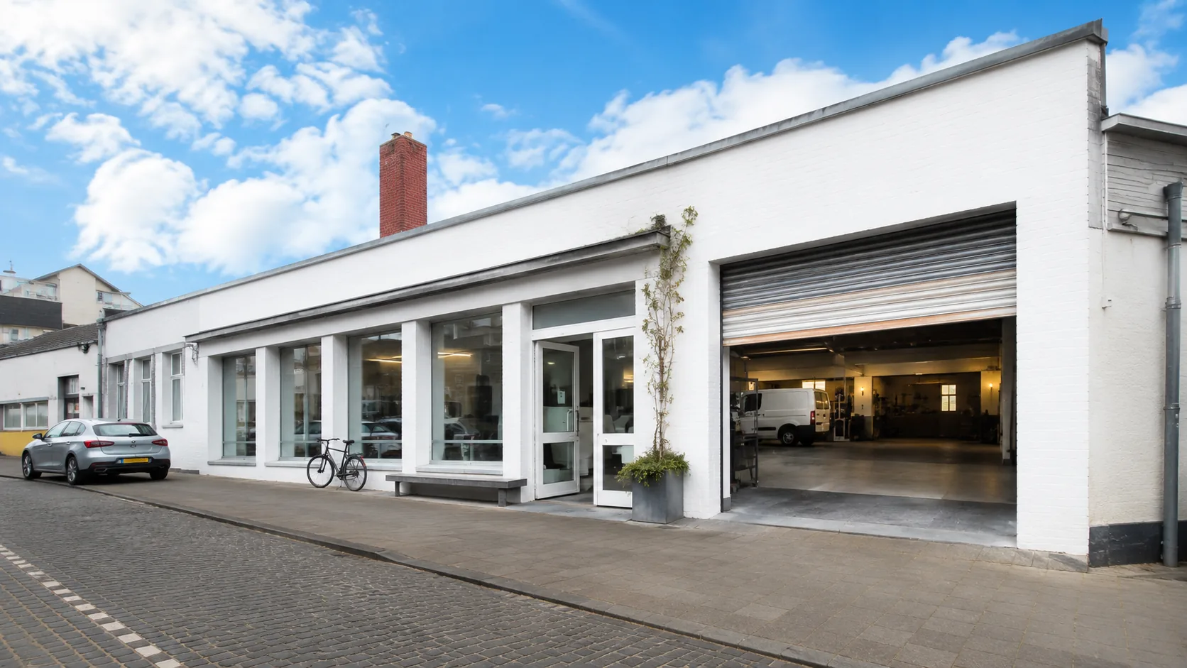 Gewerbegebäude mit Büro- und Produktionsflächen in Krefeld